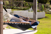 king-size-sapphire-coloured-quilted-spreader-bar-hammock-siesta-hammocks-01