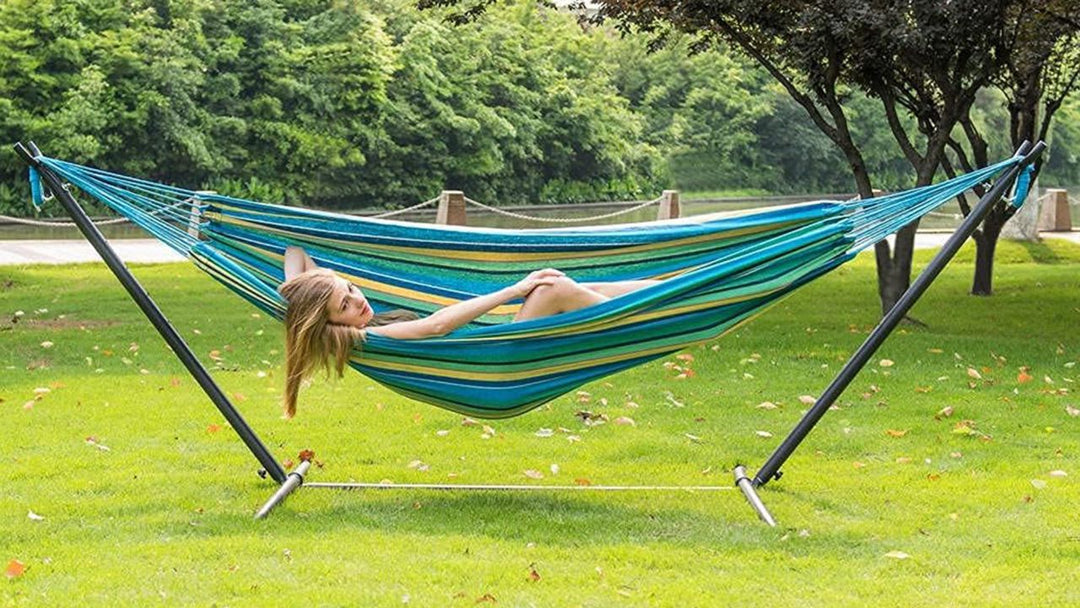 travel-in-style-with-these-top-rated-fabric-hammocks