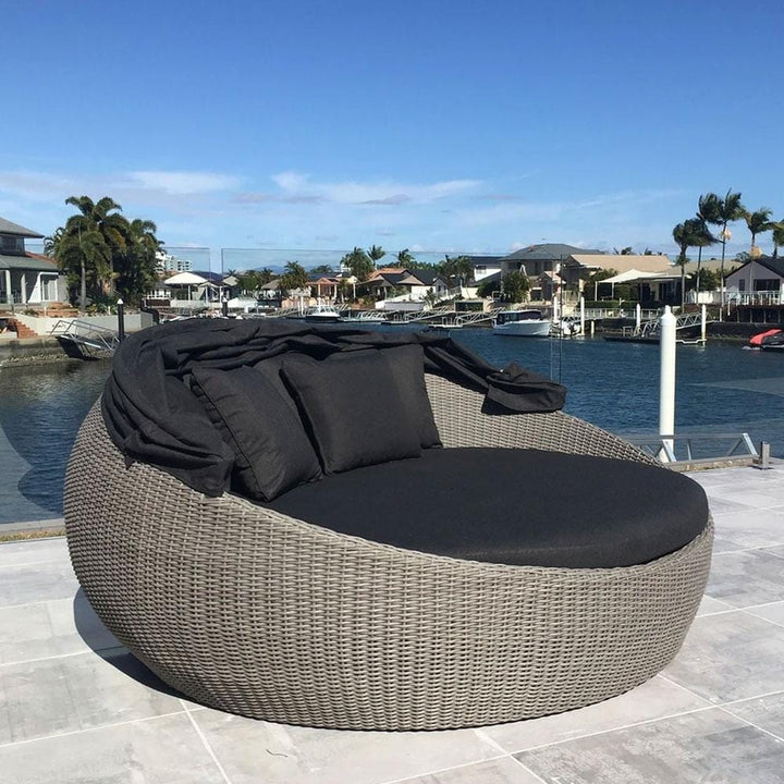 Stockton Large Outdoor Round Wicker Daybed with Canopy