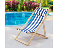 outdoor-beach-deck-chair-in-blue-and-white-colour-outdoor