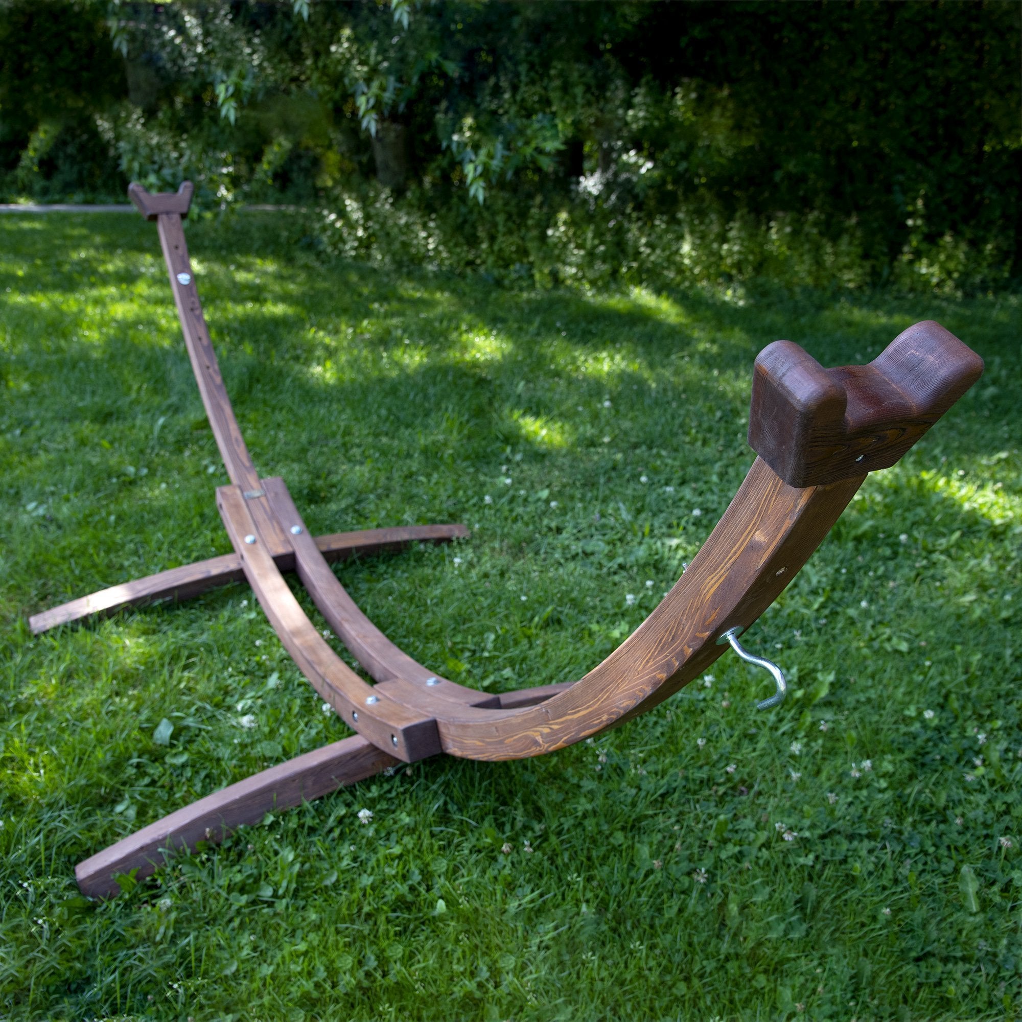 wooden-hammock-stand